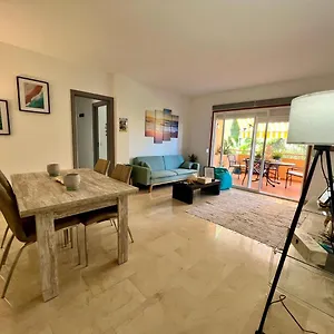 Apartamento Precioso Apartamento Con Bbq Cerca De La Playa En, Estepona