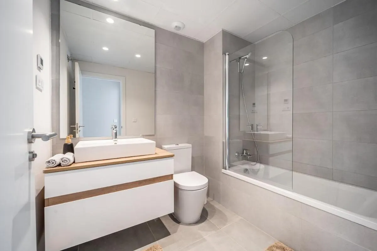 Luxury Oasis Escape Apartment Estepona 0*,